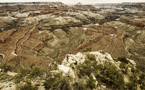 Photograph David Clifford Max King Trail Running The Grand Canyon on One Eyeland